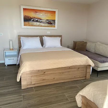 Persephone Affittacamere