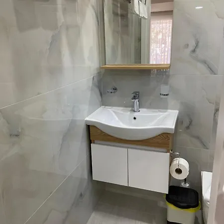 Persephone Affittacamere 4*