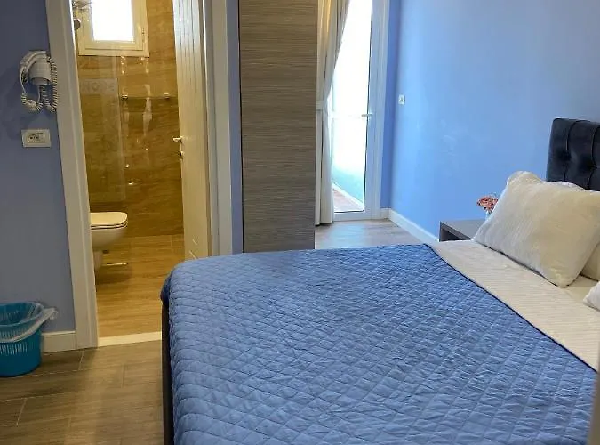 Persephone Гостевой дом Химара