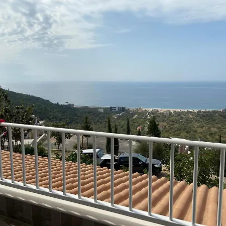 Persephone Guest house Himare