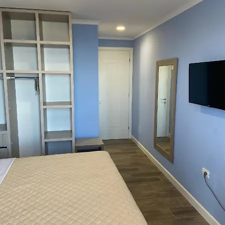Persephone Guest house Himare