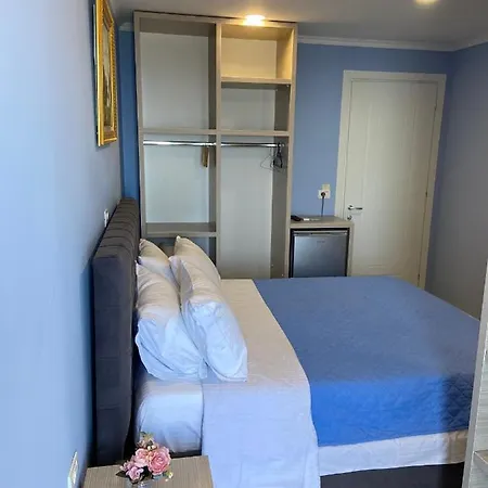 Persephone Πανσιόν Χειμάρρα