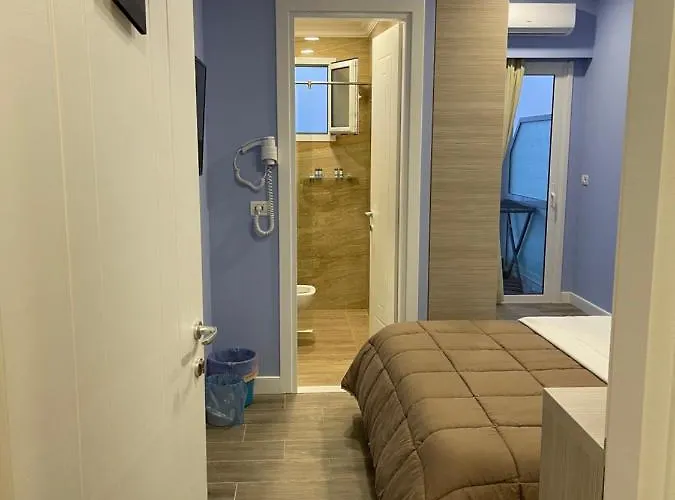 Persephone 4* Himarë