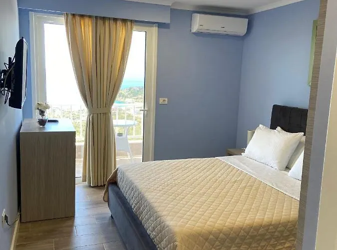 Guest house Persephone 4*