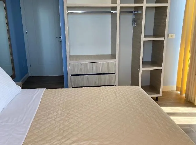 Guest house Persephone 4*