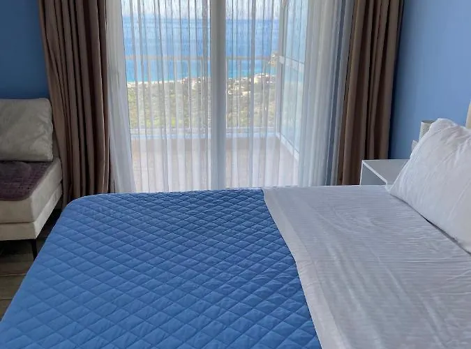 Persephone Guest house 4*